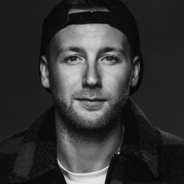 Erik Tomasak