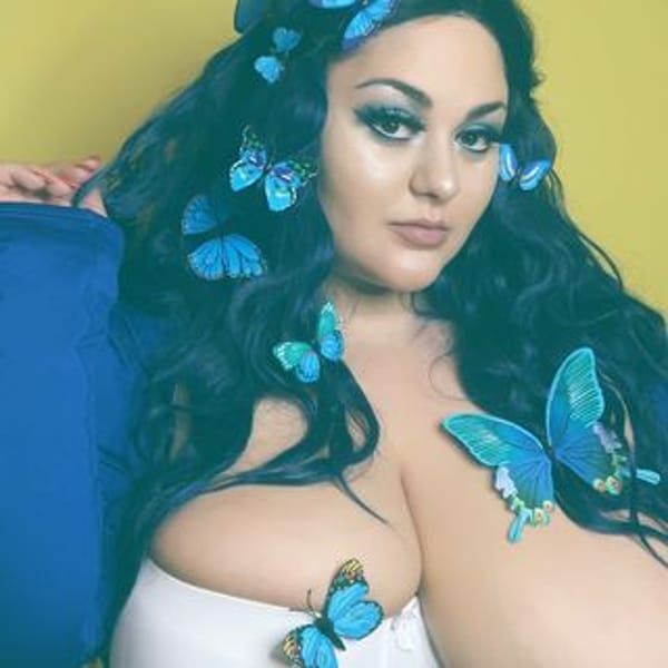Destiny Diaz Influencer Profile - Work With Influencer Destiny Diaz