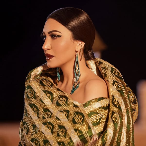 Asma Lmnawar | أسما لمنور