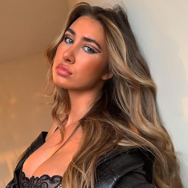 Bethany Jade's Instagram, Twitter & Facebook on IDCrawl