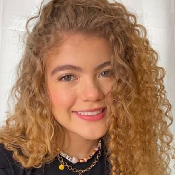 Mariana Mozo Influencer Profile - Work With Influencer Mariana Mozo