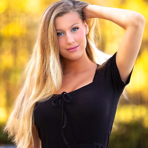 Influencer Ashley Matos' Viral Ily Post - 044gp9b