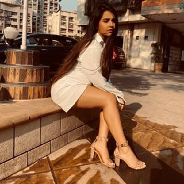 Roshni Walia
