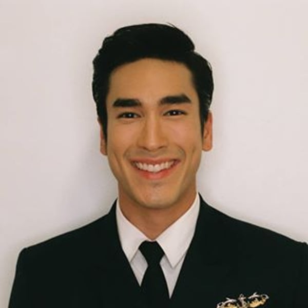 Nadech Kugimiya