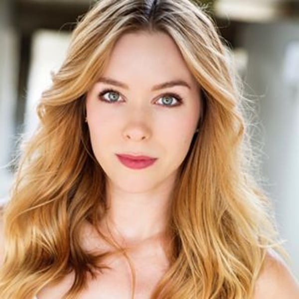 Rosanna Hoult