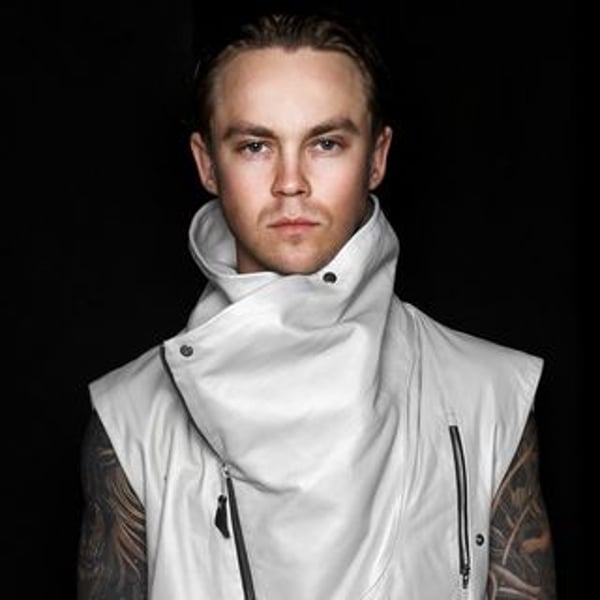 Artem Pivovarov