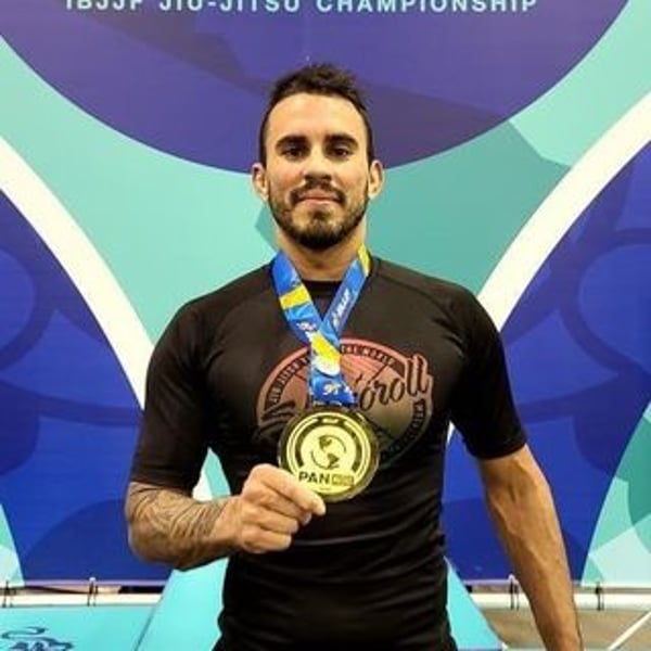 Erick Raposo