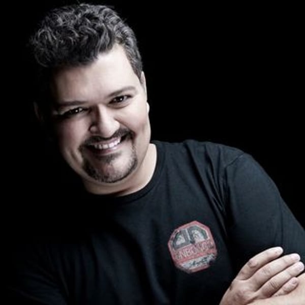 Mauricio Antonio