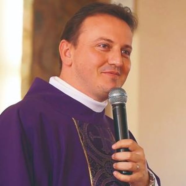 Padre Ezequiel