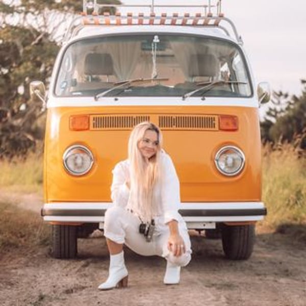 Tia Vanlife