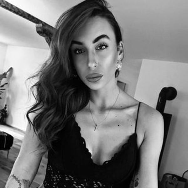 Laura De Simone