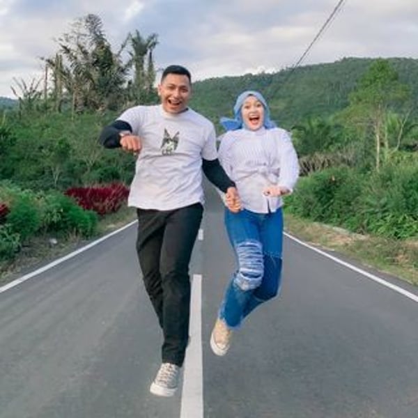 Devi Yusri