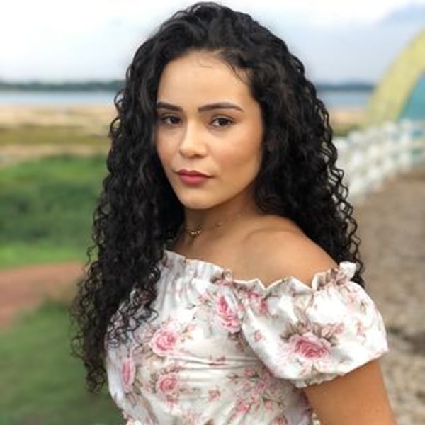 Lara Magalhaes