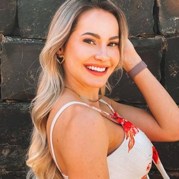 Izabeli Martins