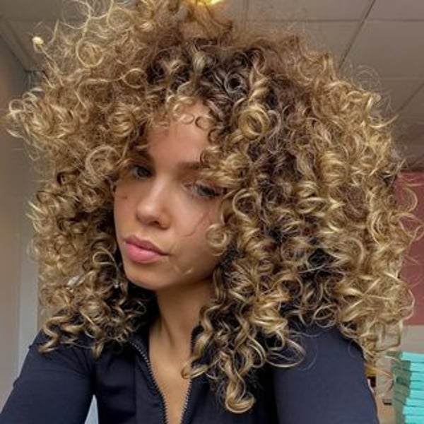 Laura Hussein