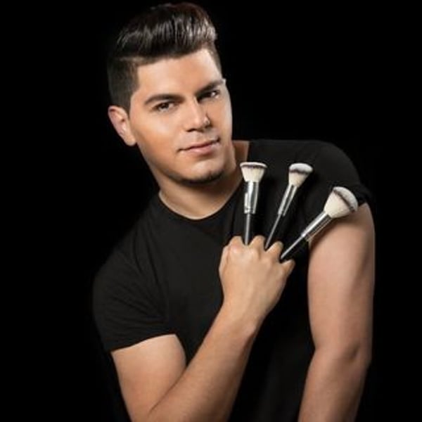 Edgar Mora