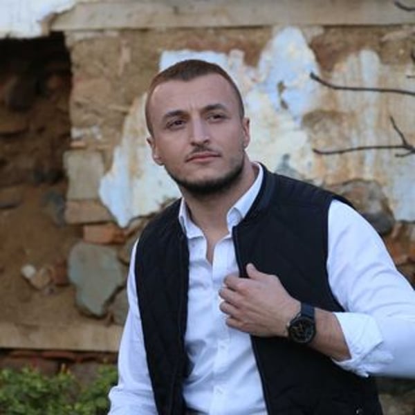 Hami Bakan