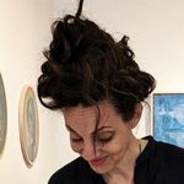 Lori Nelson