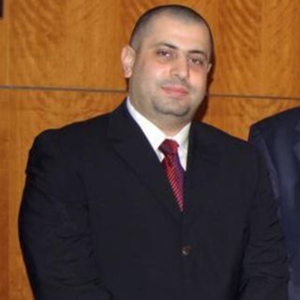 Robert _torosian