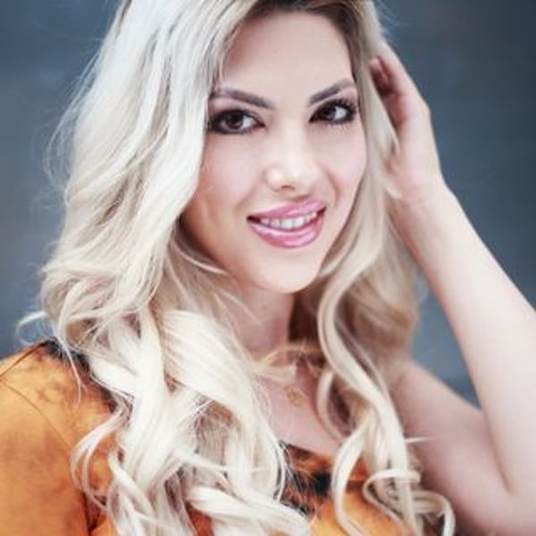 Vanessa Lynn Bird