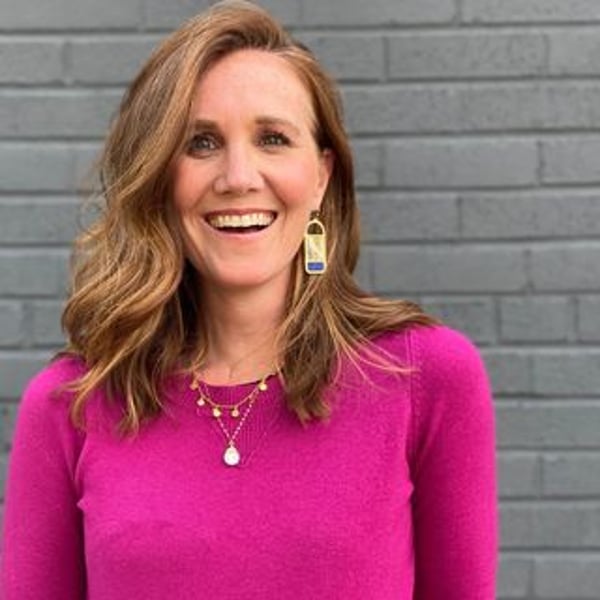 Kelli Hanson
