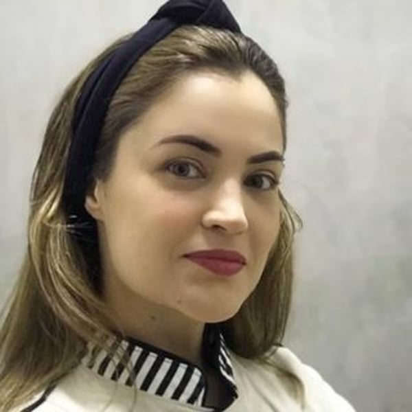 Viviane Carvalho Pinto