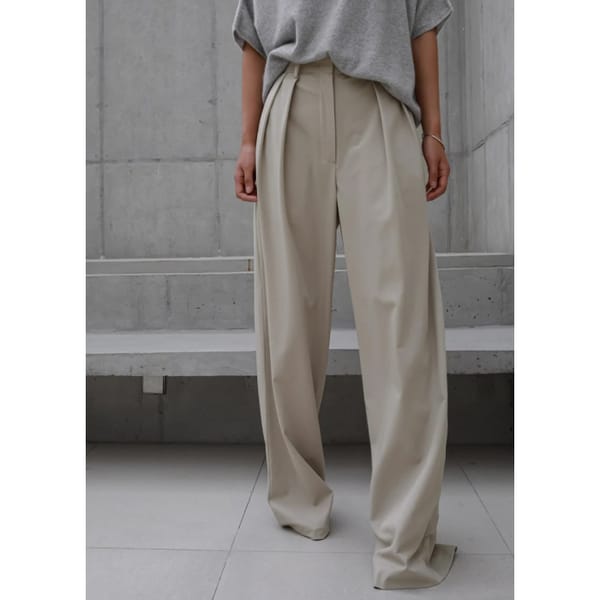 the frankie shop TANSY PLEATED TROUSERS - BEIGE