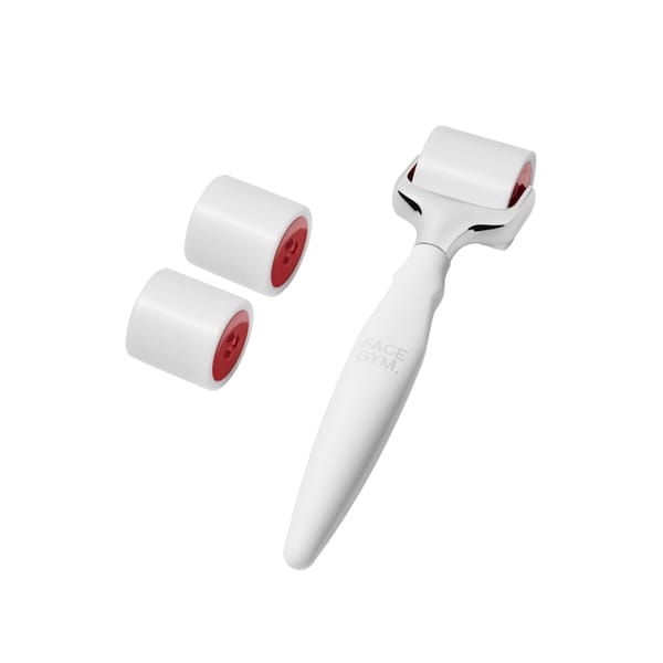 FaceGym Brightening Active Roller Crystallised Microneedles Vitamin C (Various Options) FaceGym Brightening Active Roller Crystallised Microneedles Vitamin C (Various Options) FaceGym Brightening Active Roller Crystallised Microneedles Vitamin C (Various Options) 3 instalments of £18.33 with Klarna Slice Learn more about klarna_slice Learn more 4 instalments of £13.75 with Clearpay Learn more about clearpay Learn more Why It's Cult Taking facial fitness to another level by creating cutting edge tools and skin care, FaceGym’s mission is to tone the 40+ muscles that can instantly lift, tone and brighten the face. Saving all the heavy lifting for the facial massage tool you never knew you needed… until now, the Brightening Active Roller Crystallised Microneedles Vitamin C, Tranexamic Acid + Licorice Root Extract is here to unlock enviable radiance. Improving your facial fitness with an innovative glow-boosting design, this personal-trainer-in-a-tool banishes away dullness one roll at a time. Description How to Use Full Ingredients List Product Details FREQUENTLY BOUGHT TOGETHER FaceGym Brightening Active Roller Crystallised Microneedles Vitamin C (Various Options) This item FaceGym Brightening Active Roller Crystallised Microneedles Vitamin C (Various Options) From £55.00 Option : Please choose... FaceGym Youthful Active Roller (Various Options) Recommended item FaceGym Youthful Active Roller (Various Options) From £55.00 Option : Please choose... From £110.00 ADD BOTH TO BASKET FaceGym FACEGYM BRIGHTENING ACTIVE ROLLER CRYSTALLISED MICRONEEDLES