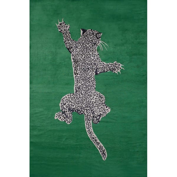 Climbing Leopard