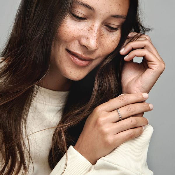 Panddora Knotted Hearts Ring