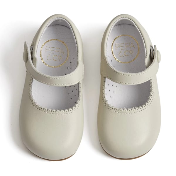 MARY JANE LEATHER BABY SHOES IN IVORY