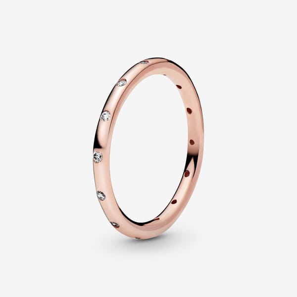 Simple Sparkling Band Ring (1)