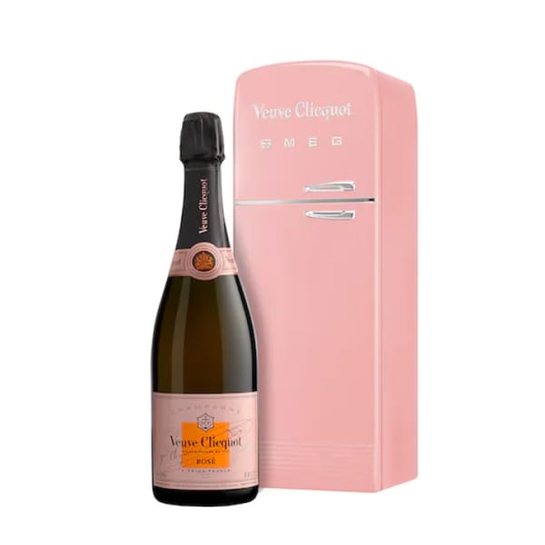 VEUVE CLICQUOT Rosé Fridge x Smeg