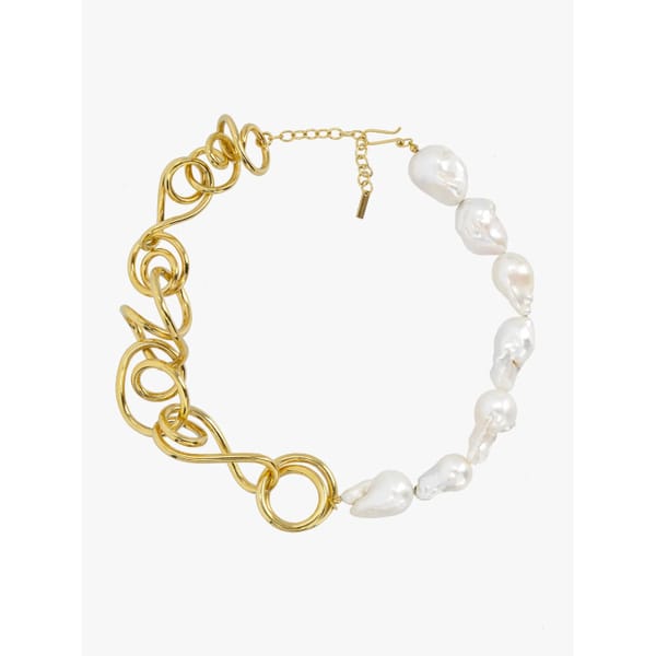 Finematter 'Whos In Charge?' Pearl Necklace - Statement Necklaces