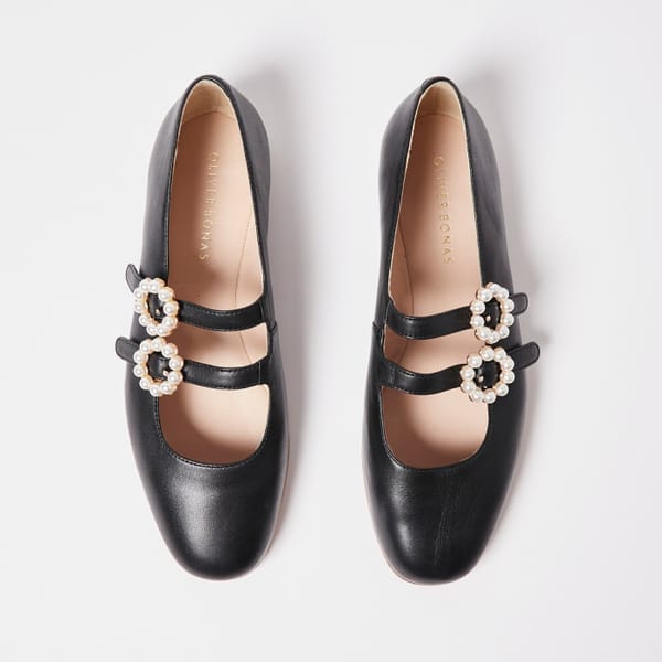 Mary Jane Pearl Buckle Black Leather Shoes