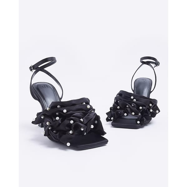 river island BLACK RUFFLE HEELED SANDALS