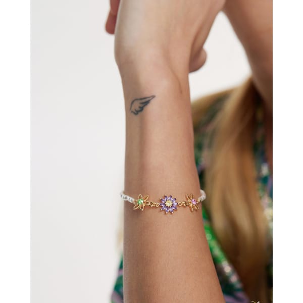 Faux Pearl Friendship Bracelet