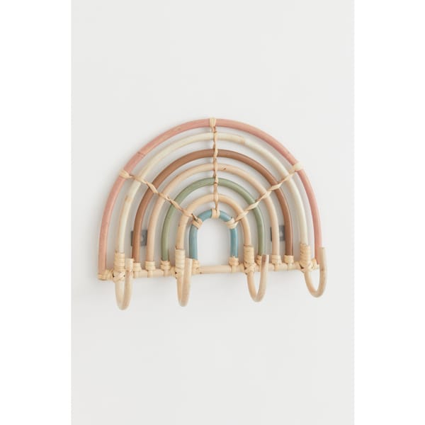 Rainbow-Shaped Hanging Rack