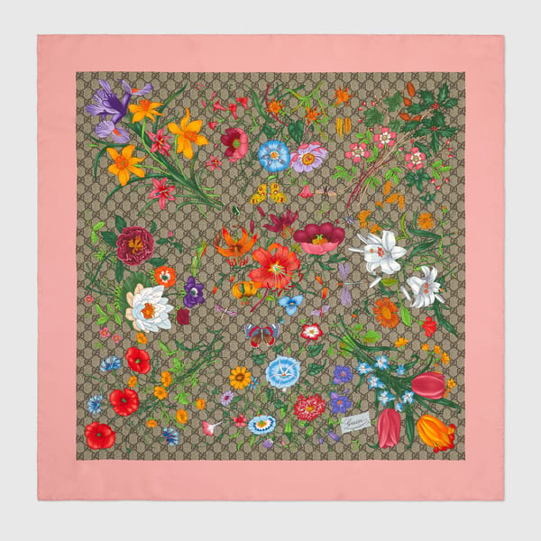 GUCCI printed scarf with flowers on