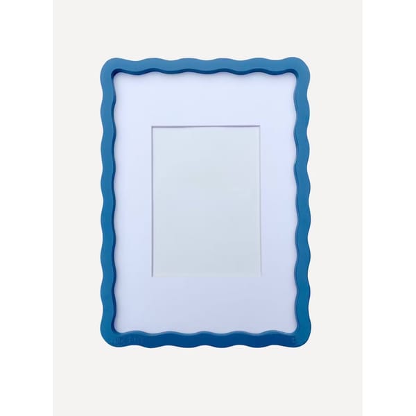 blue wiggle edge frame