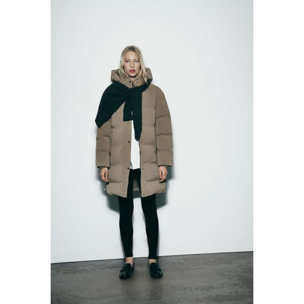 HOODED PUFFER ANORAK WITH WIND PROTECTION