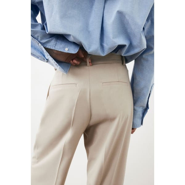 cream trousers