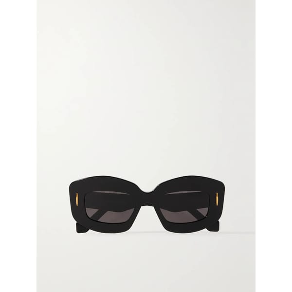 BLACK SUNGLASSES