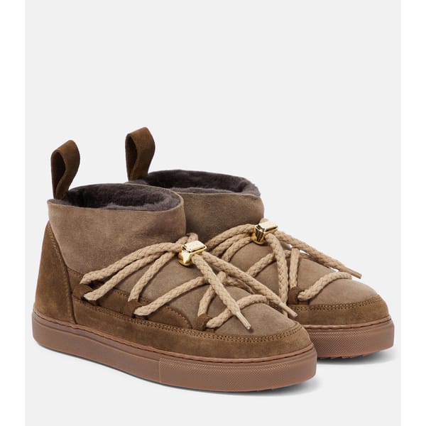 Bronw lace up ankle walking boot