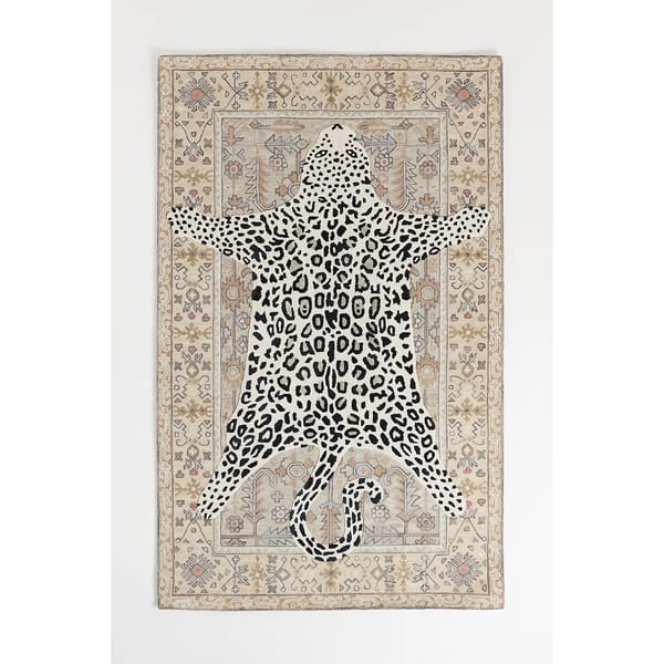 rug with leopard motif