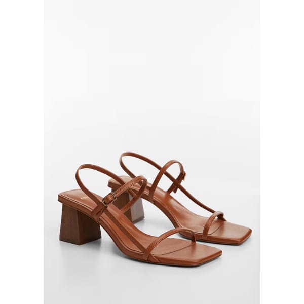 BROWN SANDALS