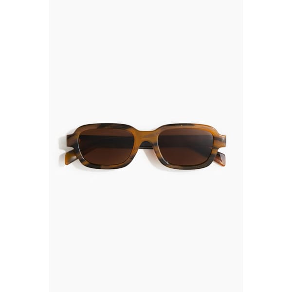 brown sunglasses