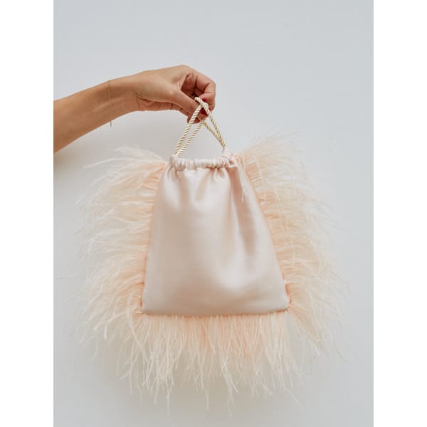 GRACE WEARS Pale Pink Feather Party Bags