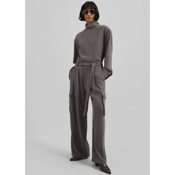 model wearing tfs Nyro Blouse - Charcoal 1