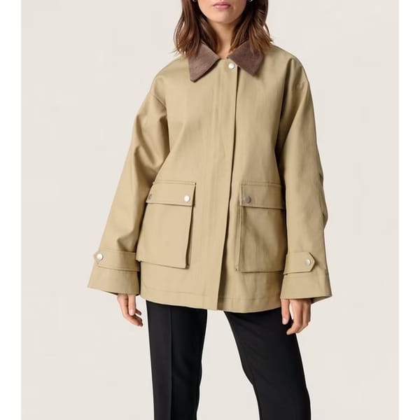 model wears JL Soaked In Luxury Jennah Collar Zipper Jacket, Chinchilla